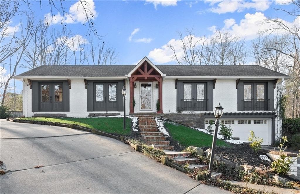3 bedroom, 3 bathroom, 2,936 sq ft single family residence sold at 2148 Allgood Road, Marietta, GA 30062