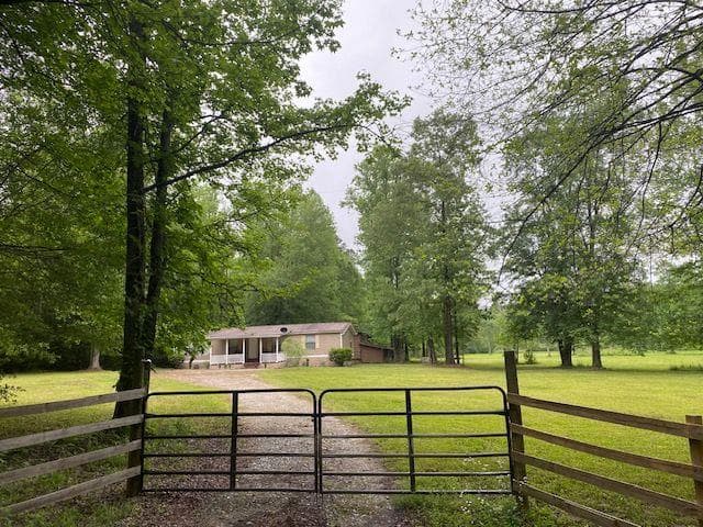 3 bedroom, 2 bathroom mobile home sold at 209 HORTON Road, Dahlonega, GA 30533
