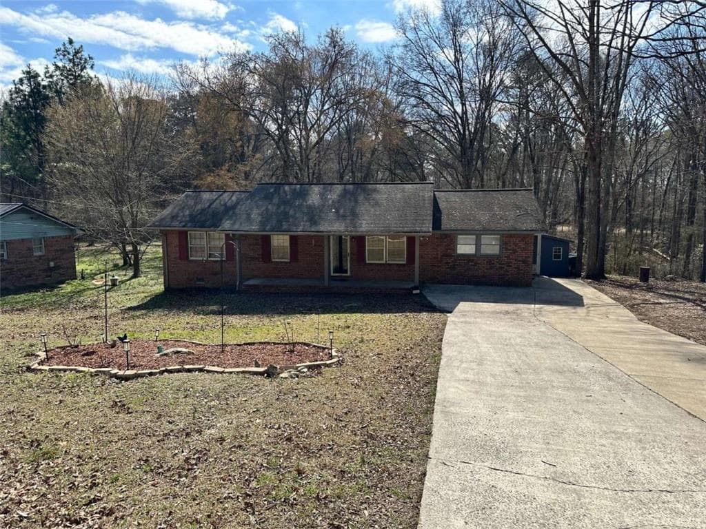 3 bedroom, 1 bathroom single family residence sold at 120 Lovvorn Road, Cedartown, GA 30125