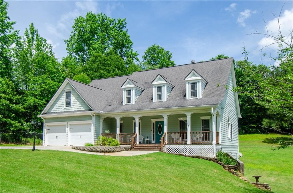 4 bedroom, 3 bathroom, 2,967 sq ft single family residence sold at 410 Hendon Road, Woodstock, GA 30188