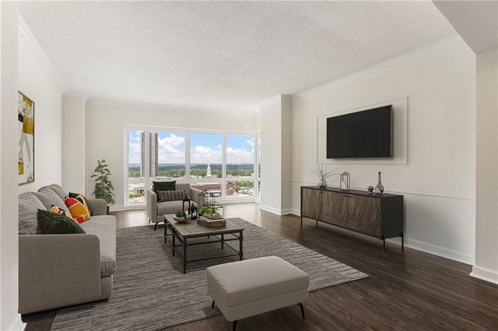 1 bedroom, 1 bathroom, 1,018 sq ft condominium sold at 3475 Oak Valley Road 1850, Atlanta, GA 30326