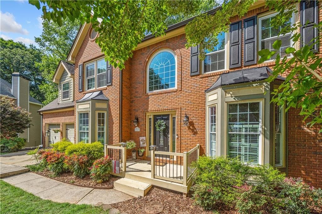 5 bedroom, 4 bathroom, 3,580 sq ft single family residence sold at 1313 Cobblestone Lane, Woodstock, GA 30189