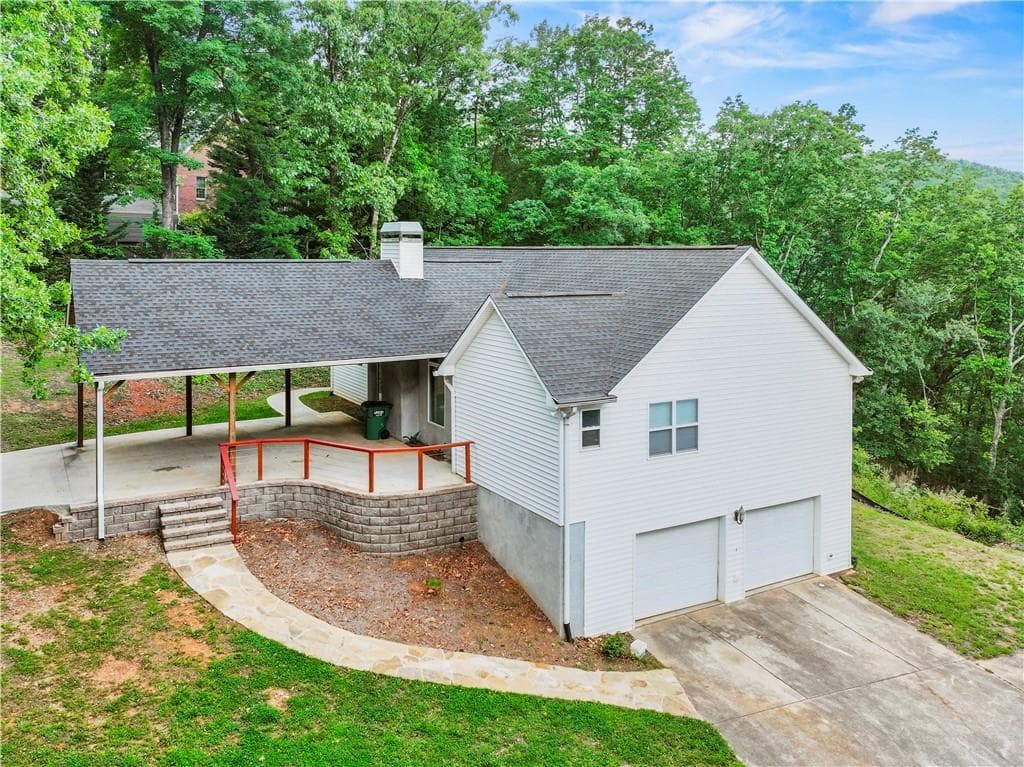 3 bedroom, 2 bathroom, 1,761 sq ft single family residence sold at 205 Crooked Pine Trail, Baldwin, GA 30511