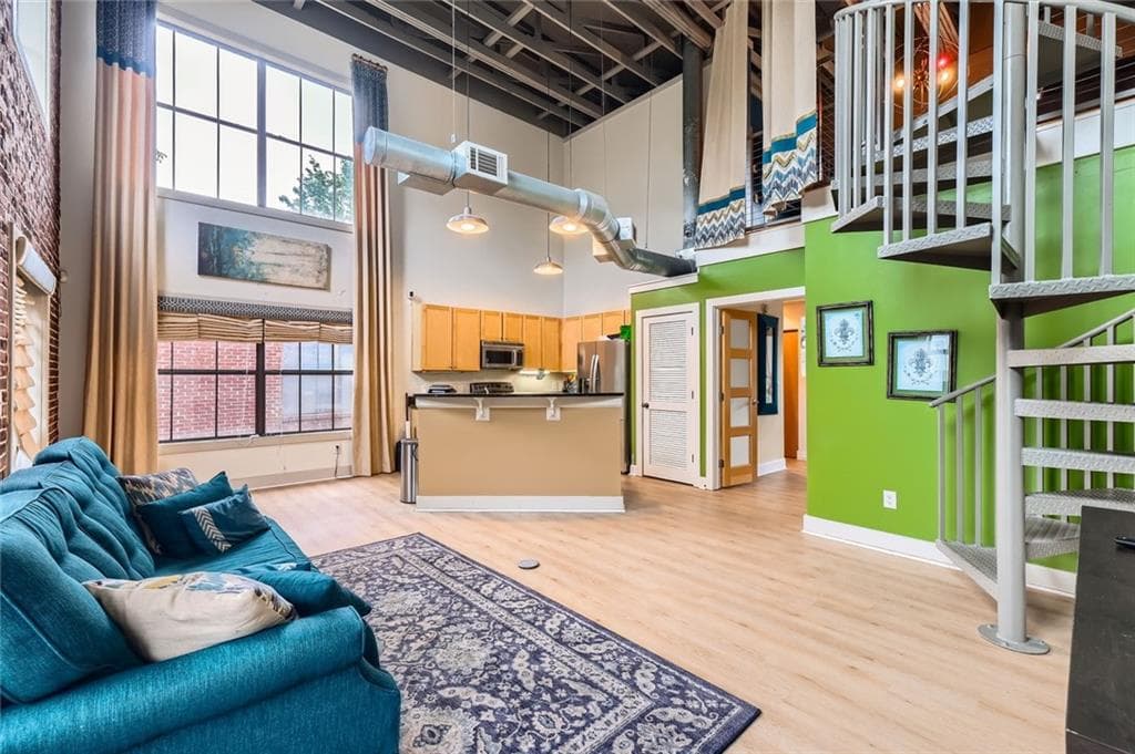 2 bedroom, 2 bathroom, 1,002 sq ft condominium sold at 791 Wylie Street 410, Atlanta, GA 30316