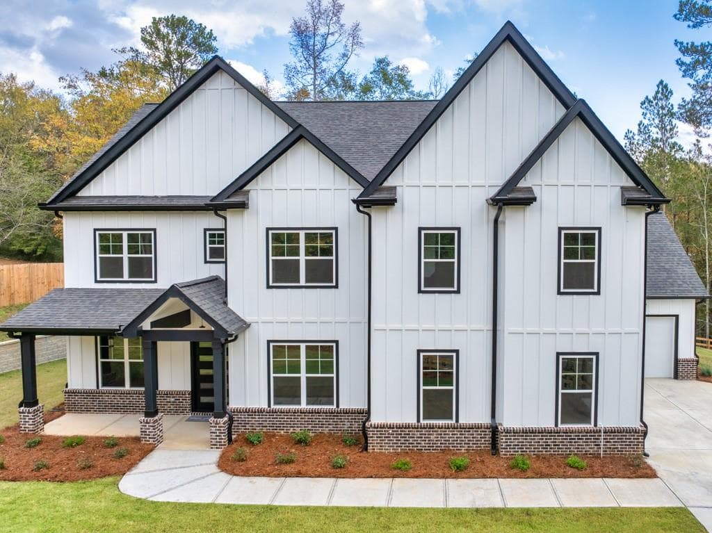 5 bedroom, 4 bathroom, 4,400 sq ft single family residence sold at 1387 Mineral Springs Road, Hoschton, GA 30548
