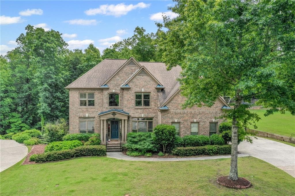 6 bedroom, 5 bathroom, 5,354 sq ft single family residence sold at 602 Davenport Place, Canton, GA 30115