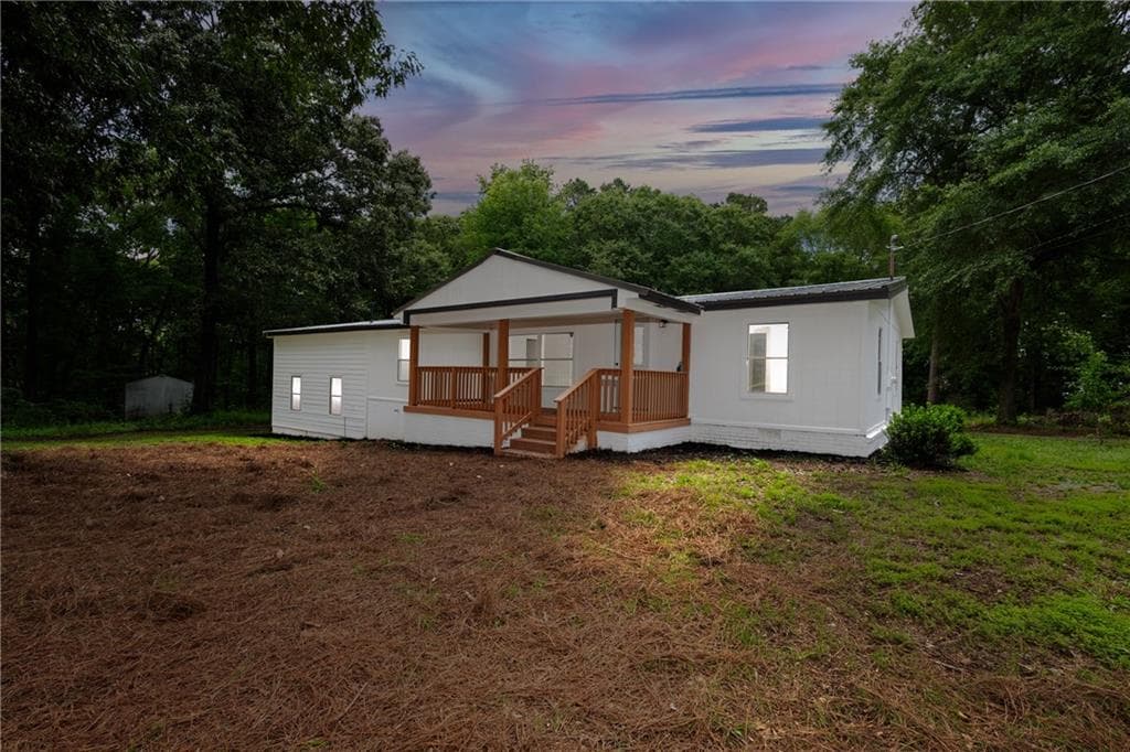 3 bedroom, 2 bathroom single family residence sold at 145 Lovetts Ridge Road, Jackson, GA 30233
