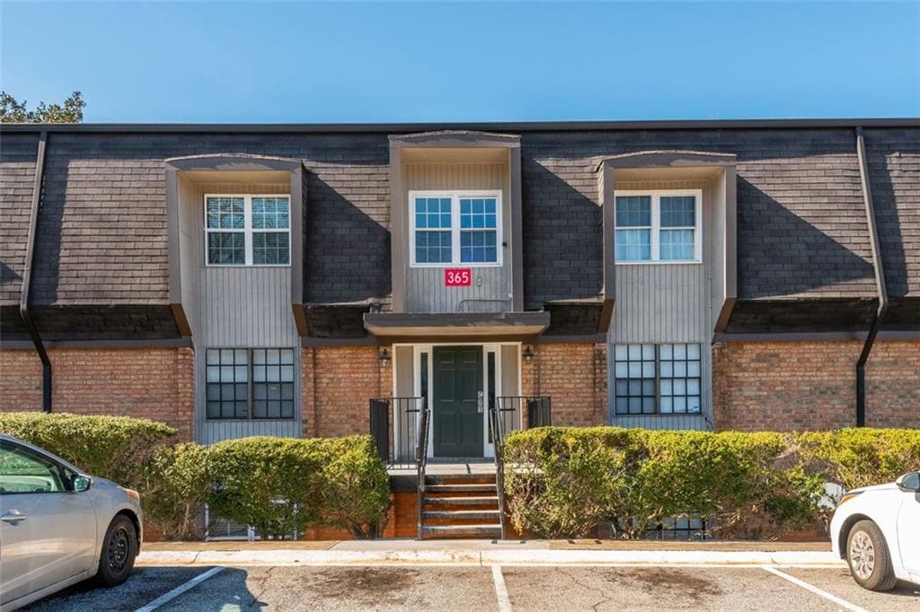 2 bedroom, 2 bathroom, 1,408 sq ft condominium sold at 365 Winding River Drive , Unit # E, Atlanta, GA 30350