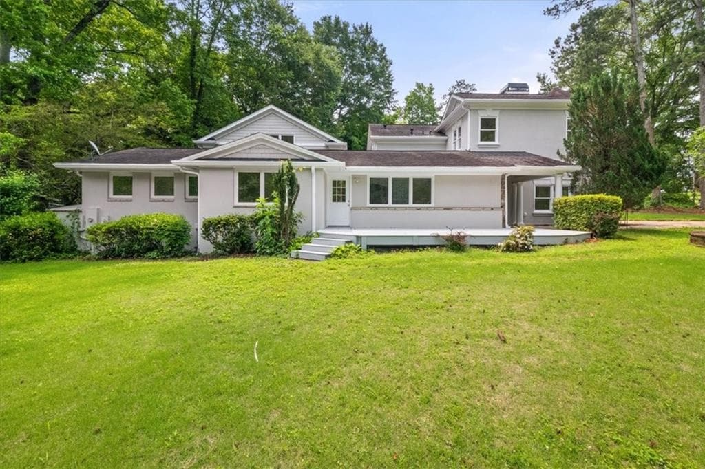 6 bedroom, 5 bathroom, 4,134 sq ft single family residence sold at 6771 Sunny Brook Lane, Atlanta, GA 30328