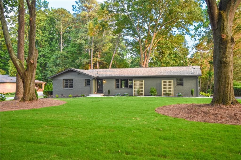 3 bedroom, 3 bathroom single family residence sold at 642 Austin Drive, Smyrna, GA 30082