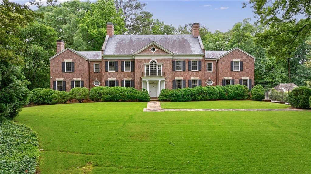 6 bedroom, 7 bathroom, 6,819 sq ft single family residence sold at 280 Blackland Road, Atlanta, GA 30342