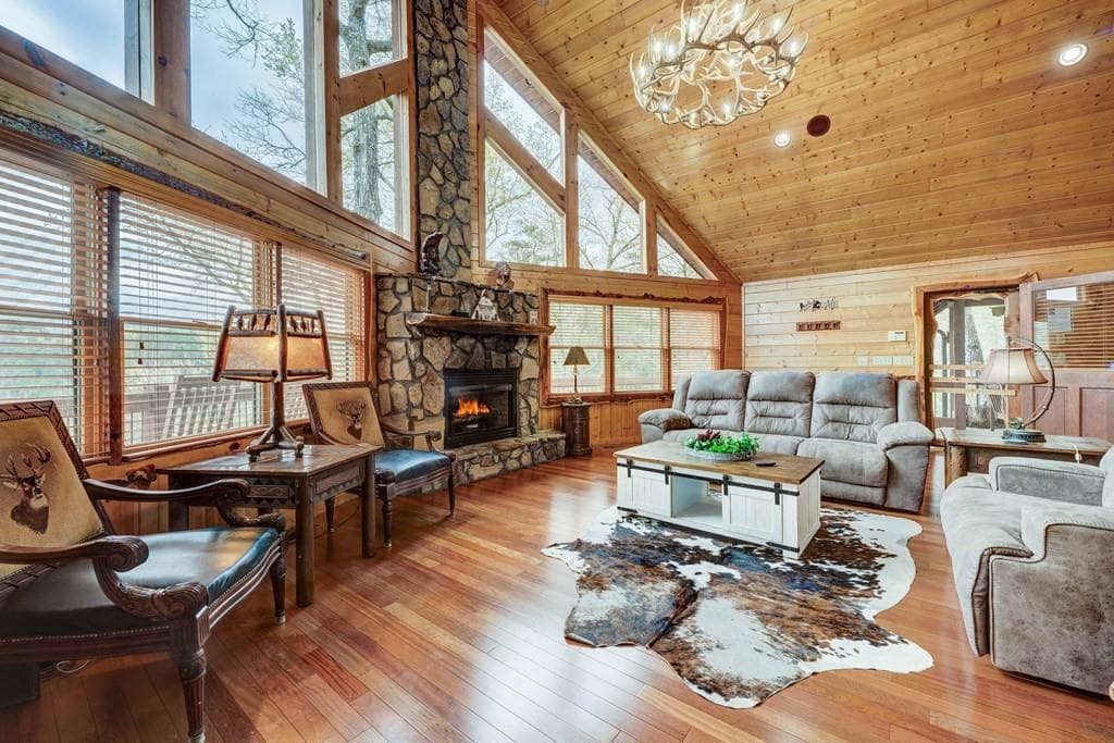 787 Choctaw Ridge, Blue Ridge, GA 30513 — most recent listing photo