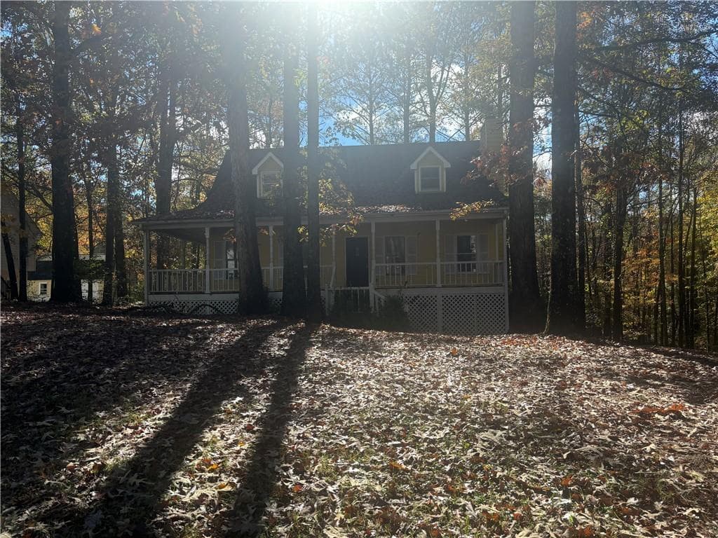 3 bedroom, 2 bathroom, 1,502 sq ft single family residence sold at 43 Oak Landing Circle, Douglasville, GA 30134