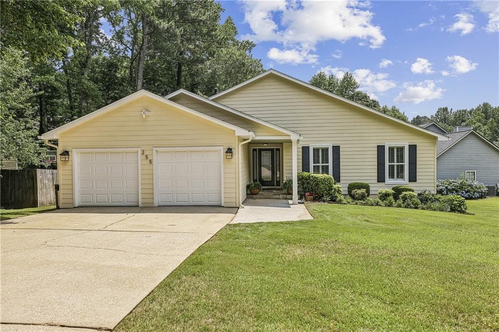 3 bedroom, 2 bathroom, 1,808 sq ft single family residence sold at 255 Broken Lance Place, Johns Creek, GA 30022