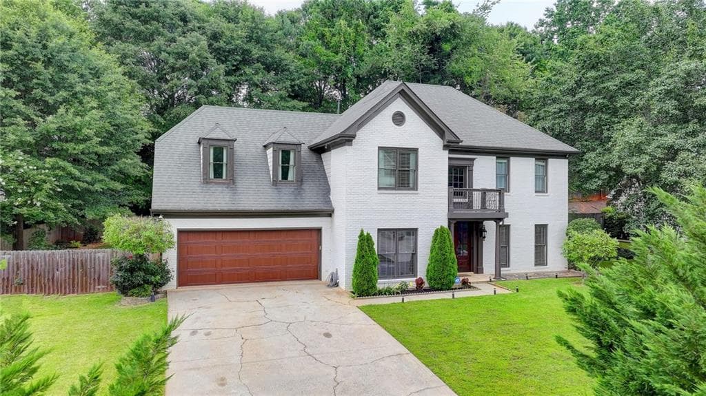 4 bedroom, 3 bathroom, 2,550 sq ft single family residence sold at 3085 Saint Andrews Drive, Duluth, GA 30096