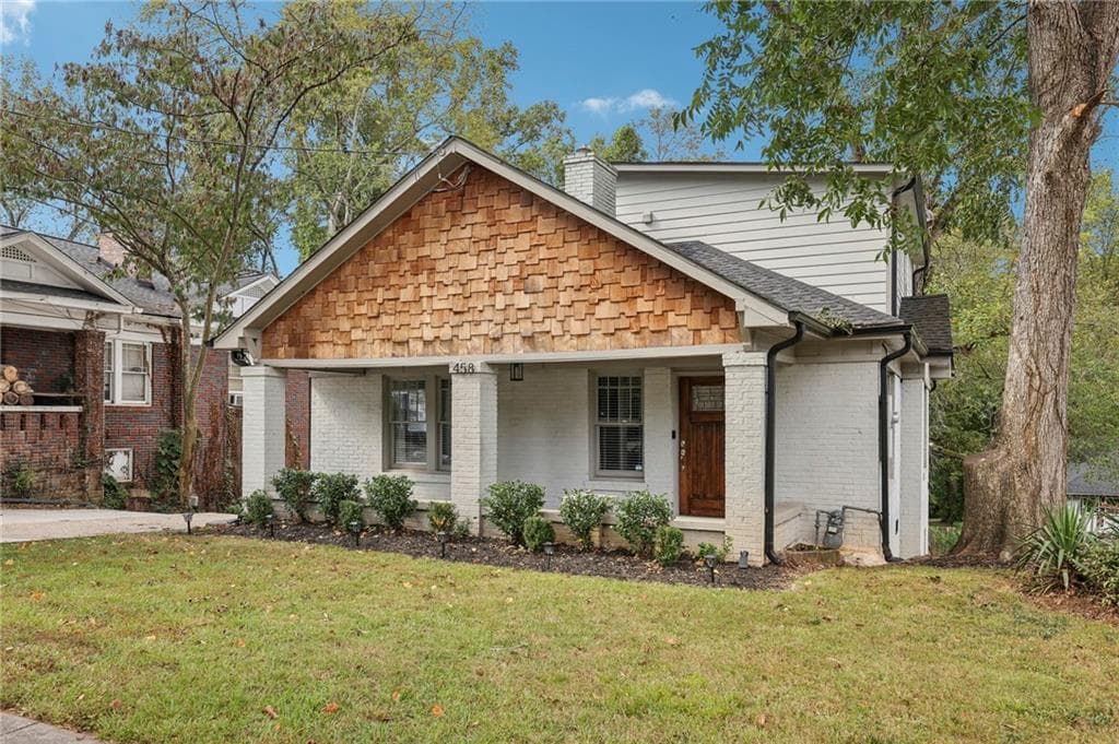 3 bedroom, 3 bathroom, 2,771 sq ft single family residence sold at 458 Holly Street, Atlanta, GA 30318