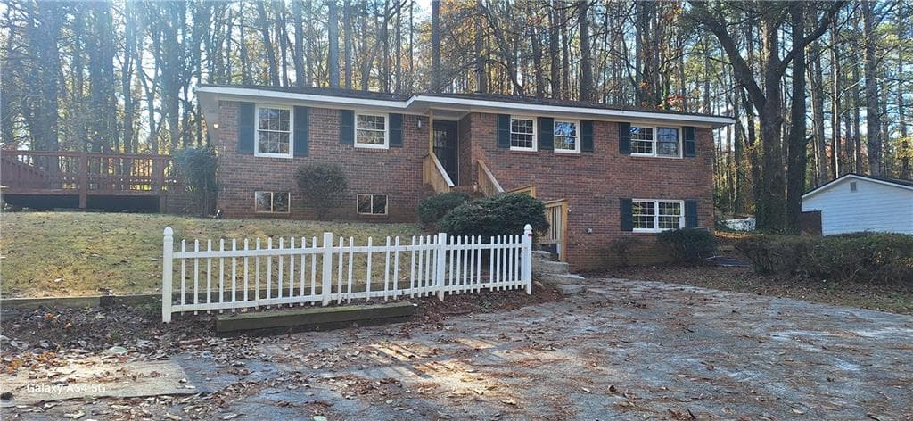 3 bedroom, 3 bathroom, 1,865 sq ft single family residence sold at 2289 Addison Road, Marietta, GA 30066
