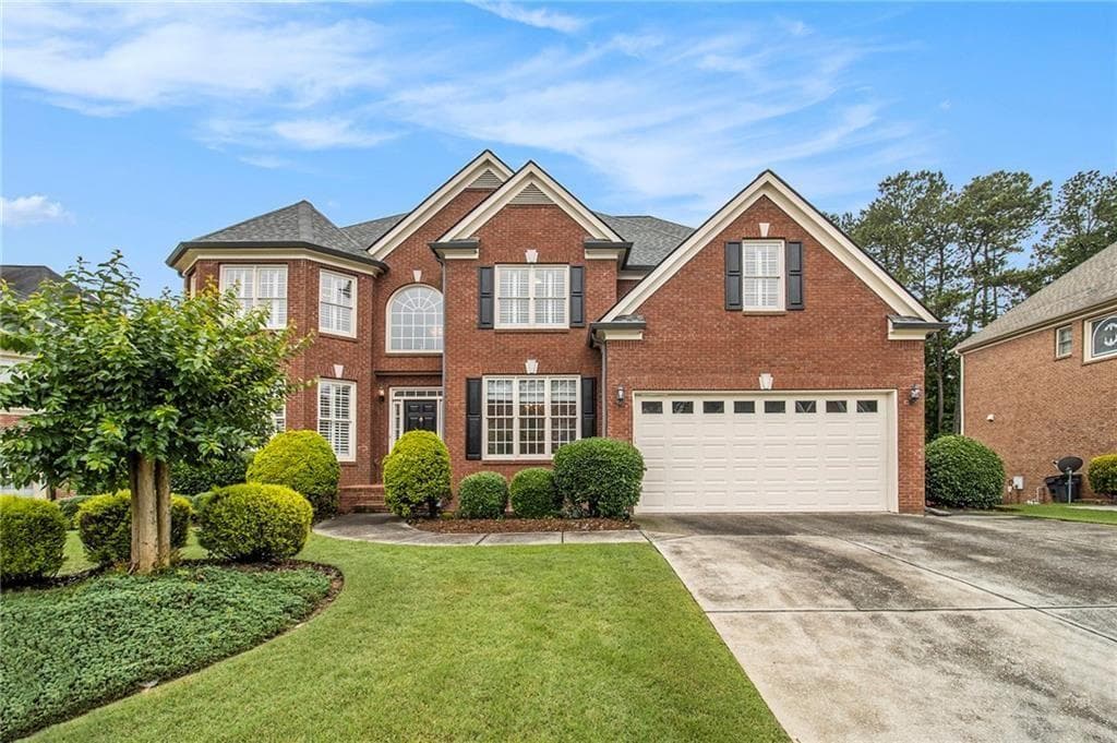 6 bedroom, 5 bathroom, 4,586 sq ft single family residence sold at 4045 Bonnett Creek Lane, Hoschton, GA 30548