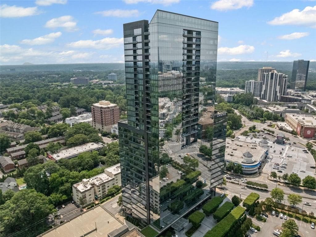 1 bedroom, 2 bathroom, 1,439 sq ft condominium sold at 3630 Peachtree Road 2408, Atlanta, GA 30326