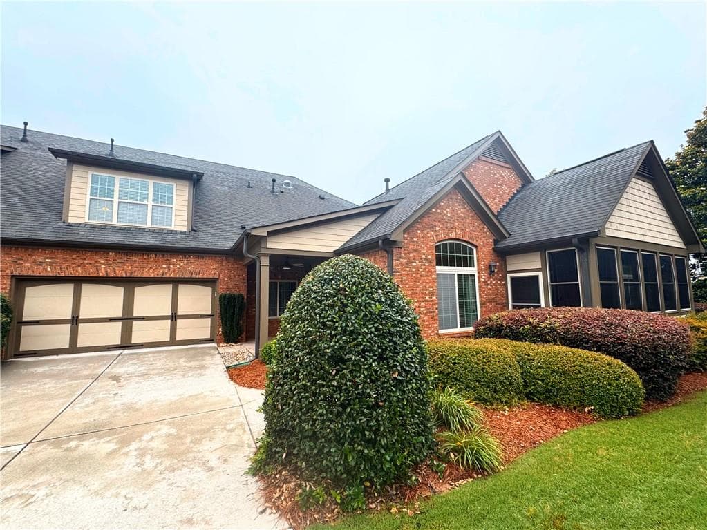 4 bedroom, 3 bathroom, 2,430 sq ft condominium sold at 120 Chastain Road 1104, Kennesaw, GA 30144