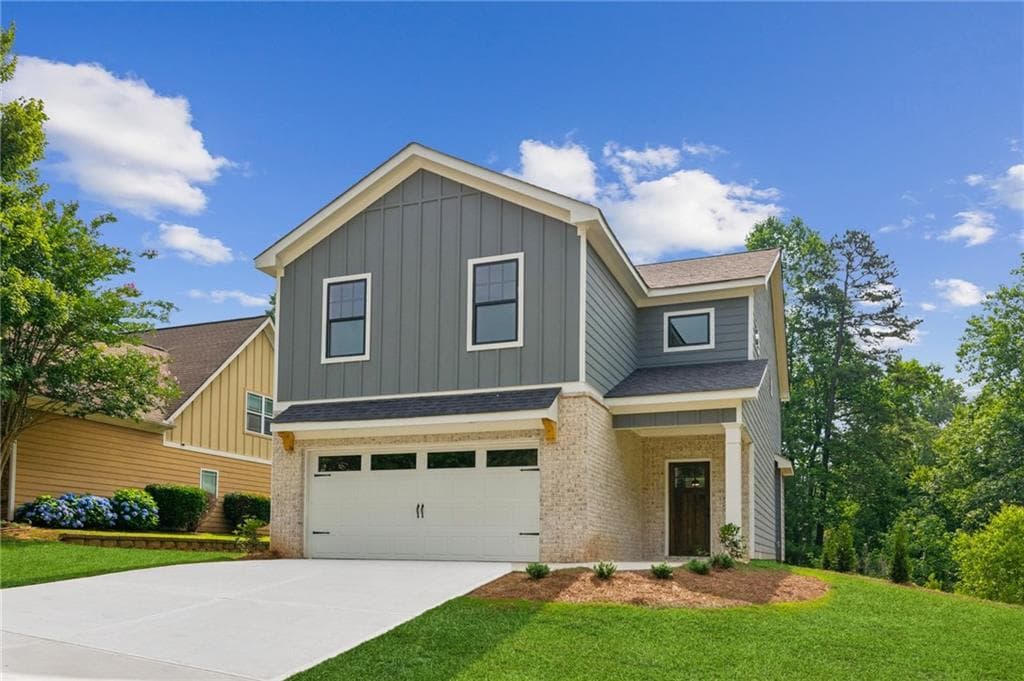 4 bedroom, 3 bathroom single family residence sold at 1706 Sawgrass Cove, Gainesville, GA 30501