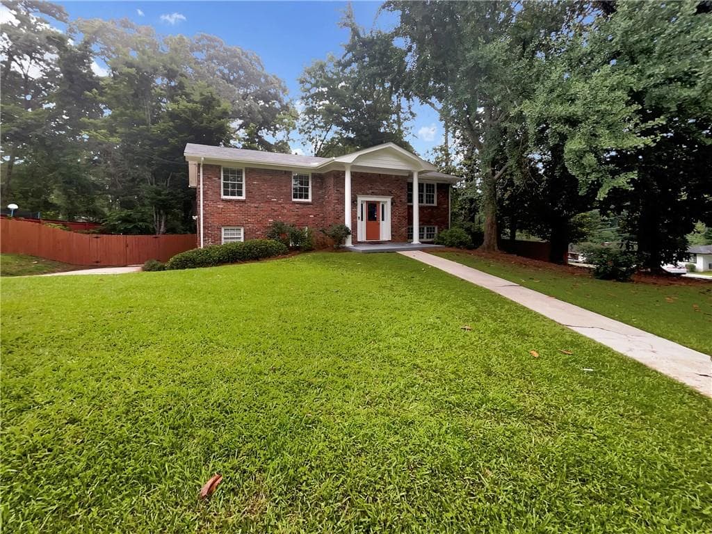 4 bedroom, 3 bathroom, 2,128 sq ft single family residence sold at 2784 Williamsburg Way, Atlanta, GA 30034
