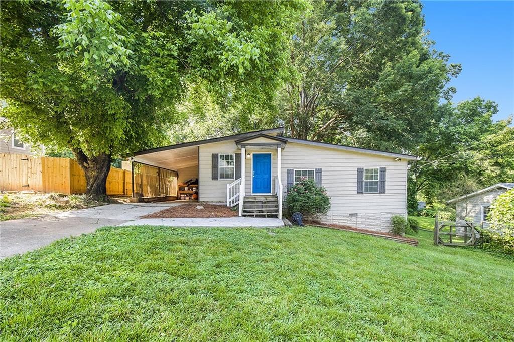 3 bedroom, 1 bathroom, 792 sq ft single family residence sold at 1636 Mary George Avenue, Atlanta, GA 30318