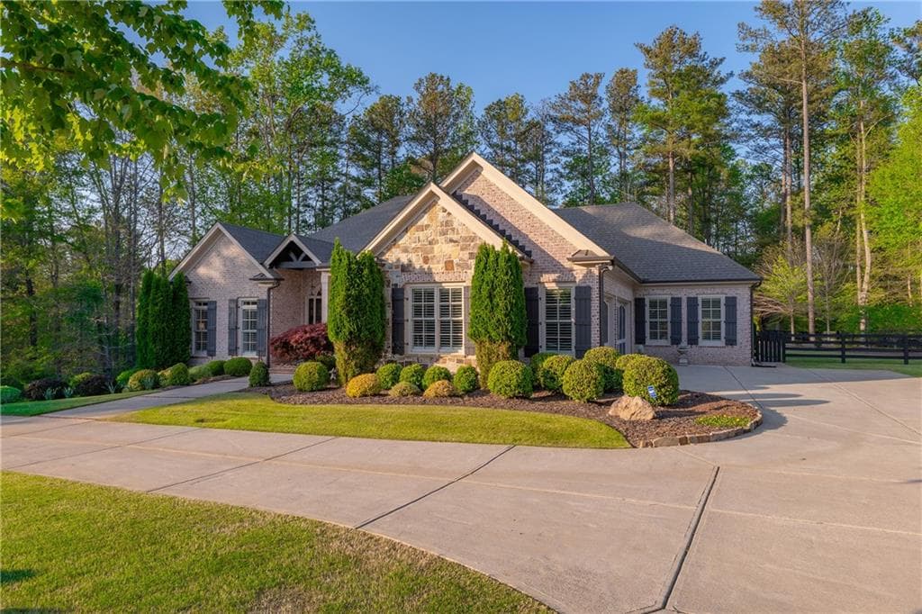 995 Canonero Drive, Milton, GA 30004 — most recent listing photo