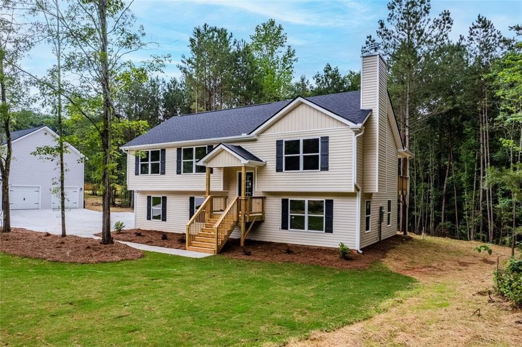 3 bedroom, 3 bathroom single family residence sold at 5209 Waterworks Road, Jefferson, GA 30549