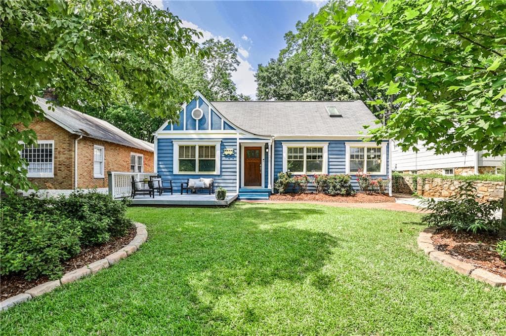 3 bedroom, 2 bathroom, 1,596 sq ft single family residence sold at 1136 Moreland Place, Atlanta, GA 30316