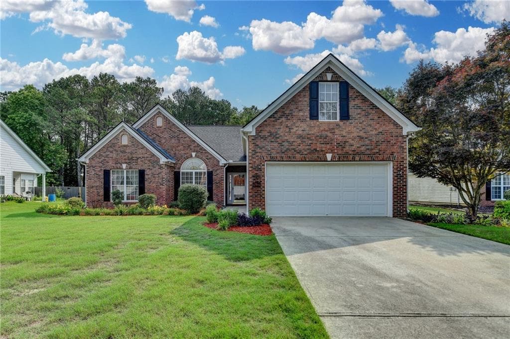 2790 Meadow Gate Way, Loganville, GA 30052 — most recent listing photo