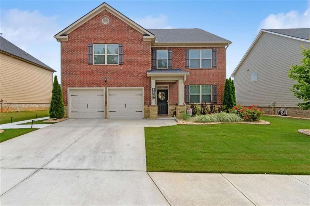 5 bedroom, 4 bathroom, 2,856 sq ft single family residence sold at 3303 Hawthorn Farm Boulevard, Loganville, GA 30052