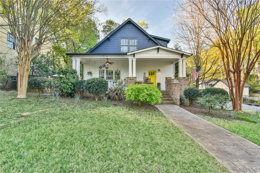 4 bedroom, 3 bathroom, 2,600 sq ft single family residence sold at 907 Eden Avenue, Atlanta, GA 30316