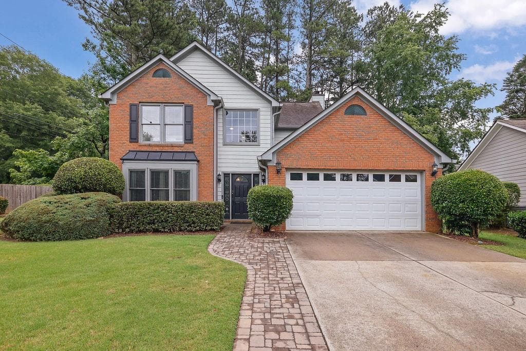 3 bedroom, 3 bathroom, 1,908 sq ft single family residence sold at 3202 Ivy Station Way, Duluth, GA 30096