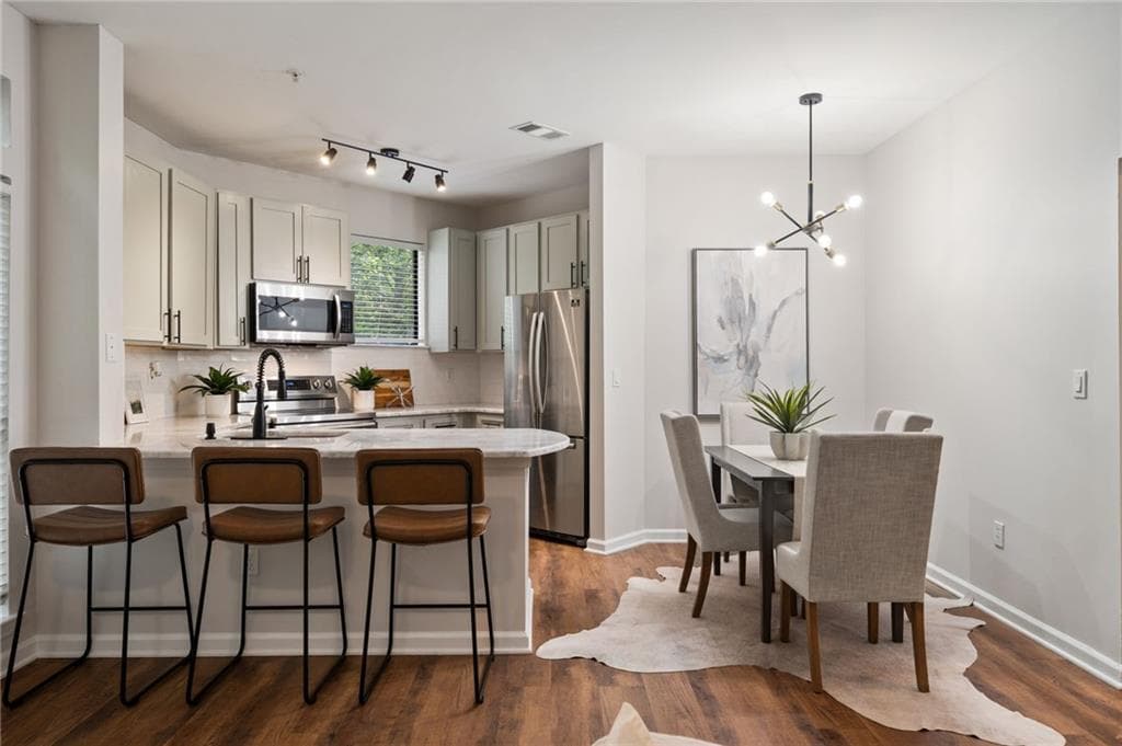 2 bedroom, 2 bathroom, 1,050 sq ft condominium sold at 821 Ralph Mcgill Boulevard 2219, Atlanta, GA 30306