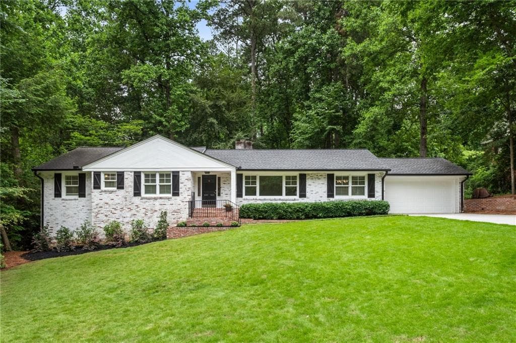 3 bedroom, 4 bathroom, 3,300 sq ft single family residence sold at 3042 Argonne Drive, Atlanta, GA 30305