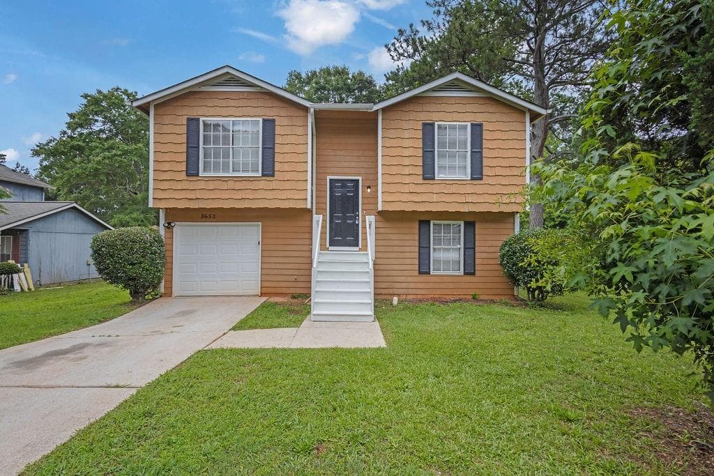 5653 Bradley Circle, Lithonia, GA 30038 — most recent listing photo