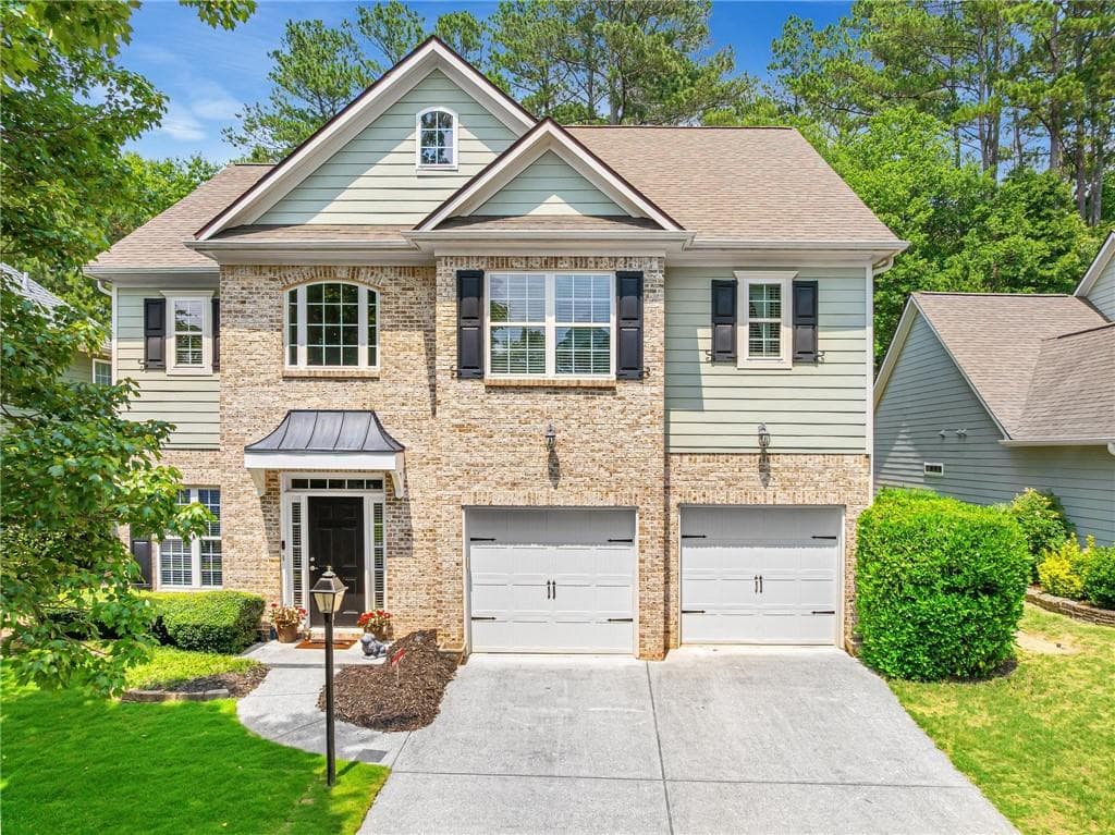 4 bedroom, 3 bathroom, 2,238 sq ft single family residence sold at 525 Roland Manor Drive, Dacula, GA 30019