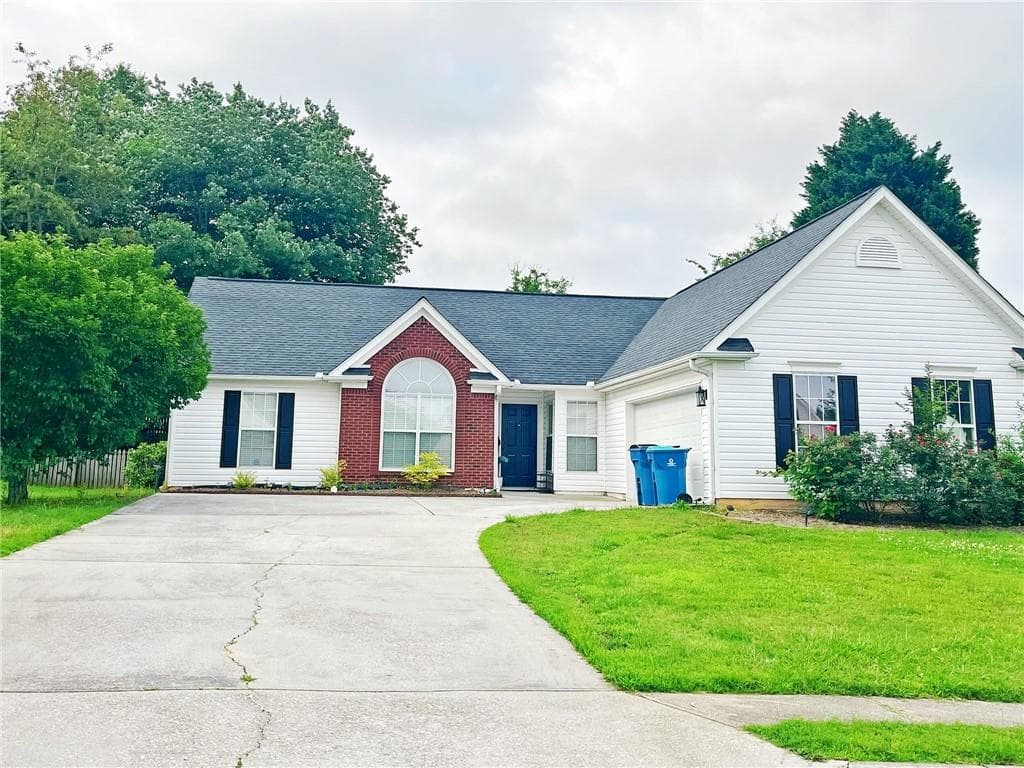 3 bedroom, 2 bathroom, 1,626 sq ft single family residence sold at 2647 Midler Court, Buford, GA 30519