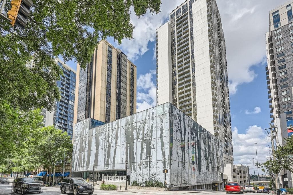 1 bathroom, 457 sq ft condominium sold at 1280 W Peachtree Street 3514, Atlanta, GA 30309