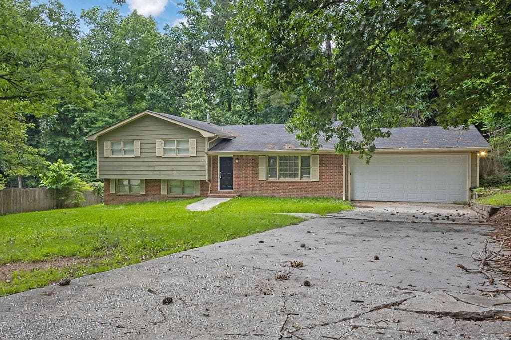 6503 Tent Valley Drive, Riverdale, GA 30296 — most recent listing photo