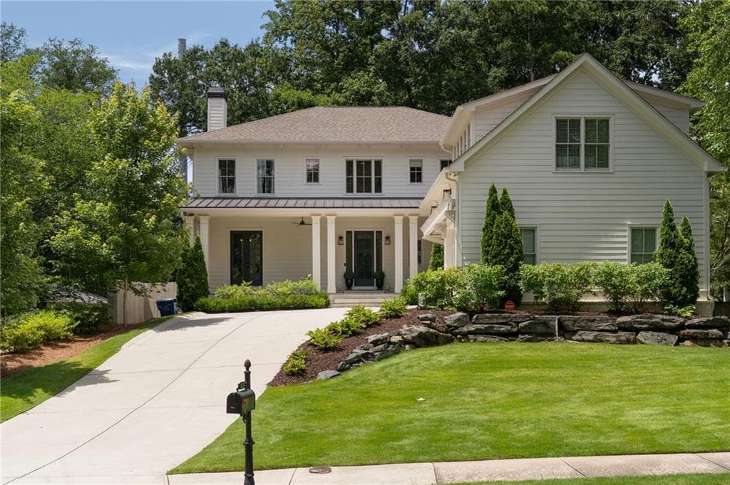 5 bedroom, 6 bathroom, 4,797 sq ft single family residence sold at 633 Channing Drive, Atlanta, GA 30318