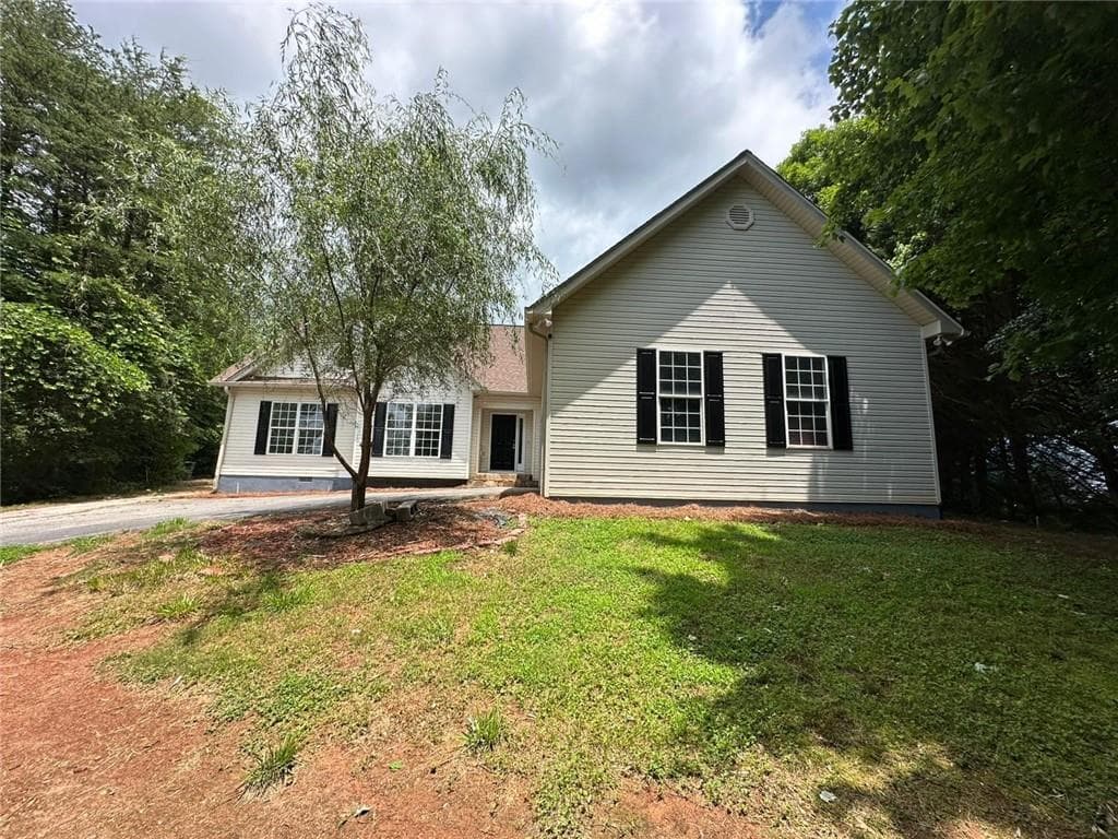 4 bedroom, 3 bathroom single family residence sold at 11 Long Branch Crossing, Dahlonega, GA 30533