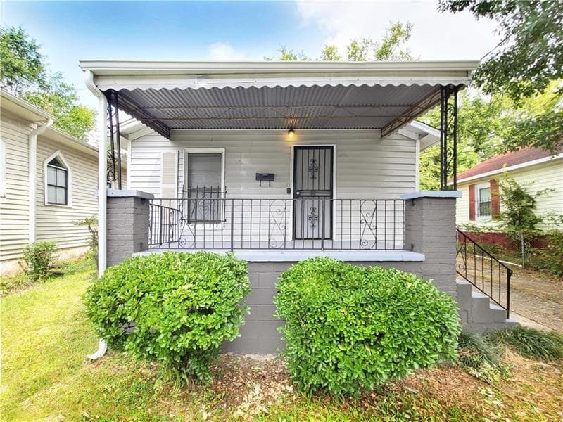 2 bedroom, 1 bathroom, 533 sq ft single family residence sold at 571 GRANT Street, Atlanta, GA 30315