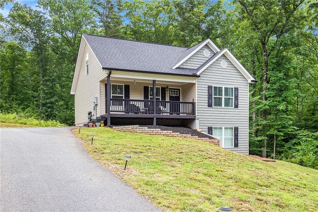 3 bedroom, 3 bathroom, 2,592 sq ft single family residence sold at 320 Estate Drive, Dahlonega, GA 30533
