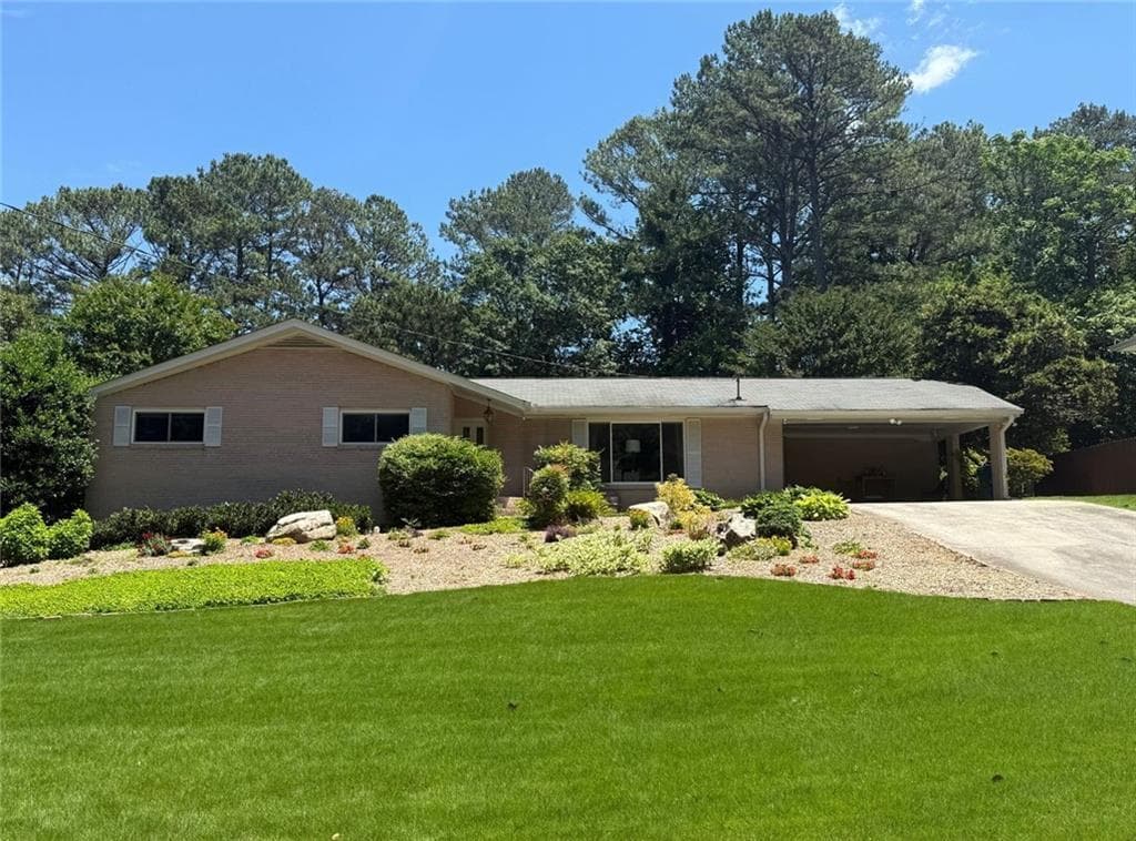 4 bedroom, 4 bathroom, 2,510 sq ft single family residence sold at 1533 High Haven Court, Atlanta, GA 30329