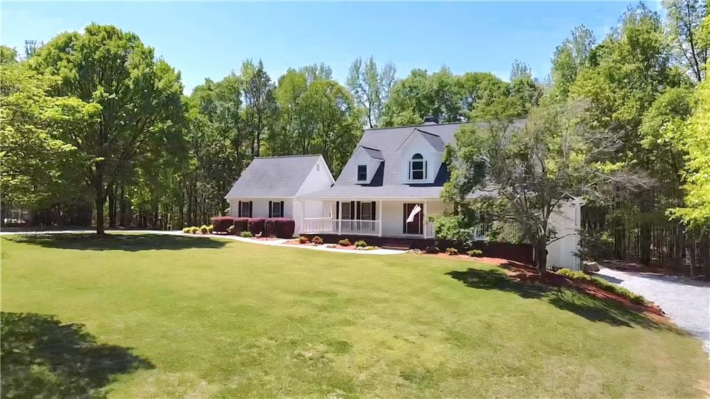 4 bedroom, 3 bathroom, 2,411 sq ft single family residence sold at 866 Lee Byrd Road, Loganville, GA 30052