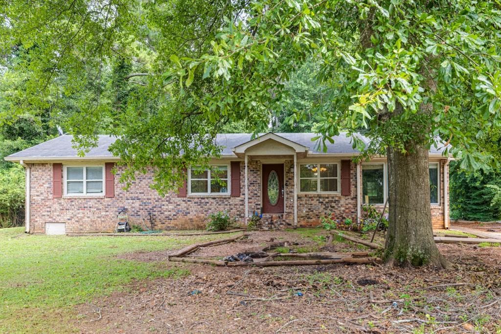 949 Honeysuckle Trail, Winder, GA 30680 — most recent listing photo