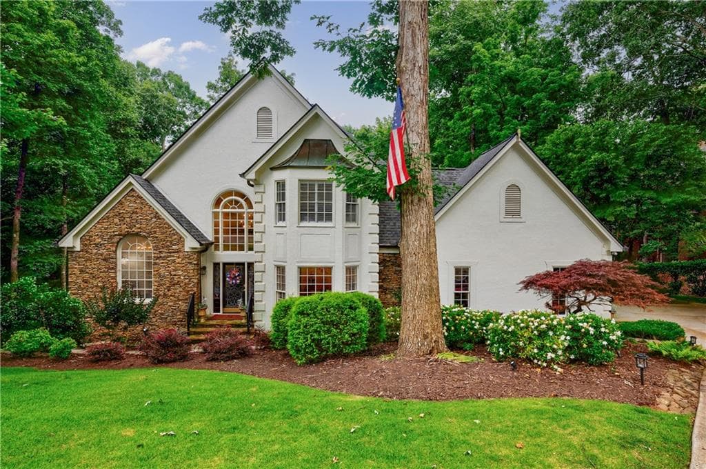 525 Avala Court, Alpharetta, GA 30022 — most recent listing photo