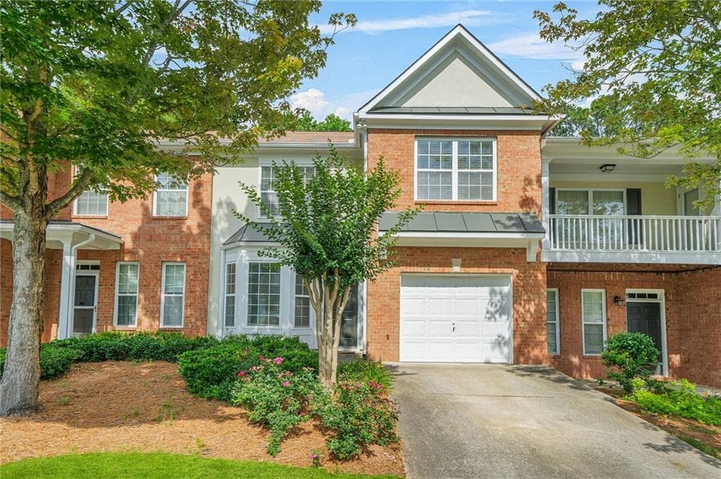 3 bedroom, 3 bathroom, 2,080 sq ft townhouse sold at 399 Grayson Way, Alpharetta, GA 30004